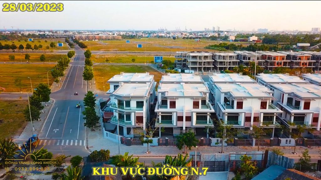 Đường D7 khu nhà vườn liền kề Ba Son 2023