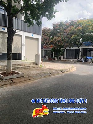 Không gian trước nhà shophouse 33D20