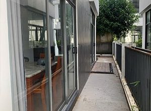 Khu vực bên hông nhà vườn 107 Đường N5 View chung cư Đông Tăng Long