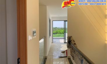 Khu vực hành lang nhà phố 330 Đường N7 Đông Tăng Long