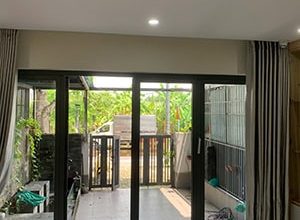 Khuôn viên trước sân nhà phố Ba Son 204 Đường N7 Đông Tăng Long