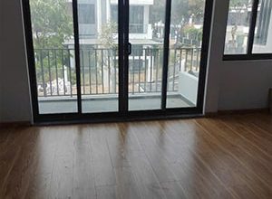 Phòng ngủ lớn nhà phố Ba Son 57 Đường N12