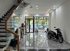 Sảnh kinh doanh Shophouse 33 Đường A5 Đông Tăng Long